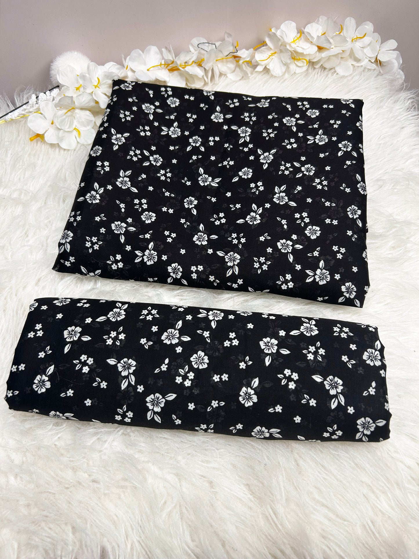 2Piece – Printed Lawn L2P1002