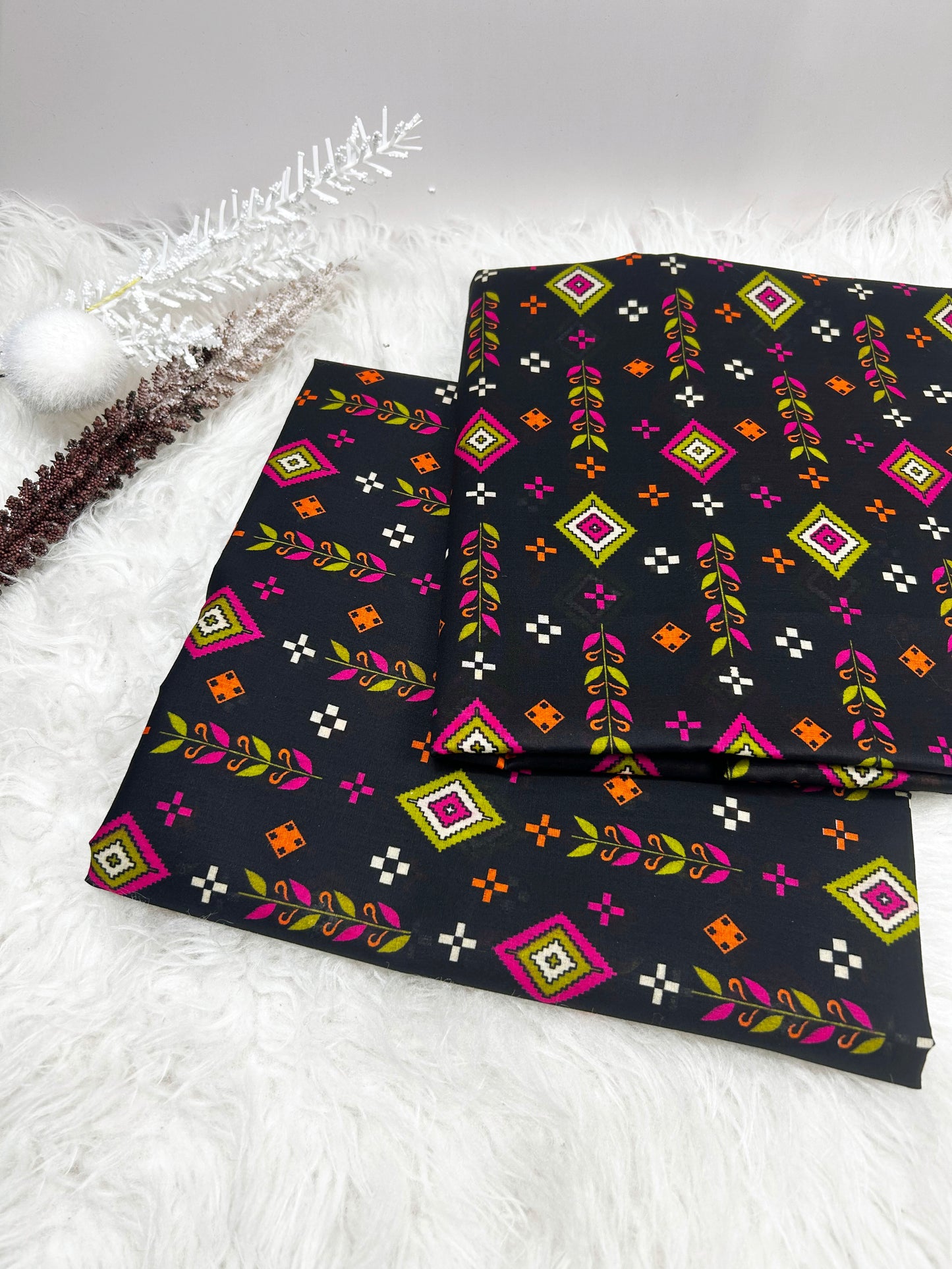 2Piece – Printed Lawn L2P1013