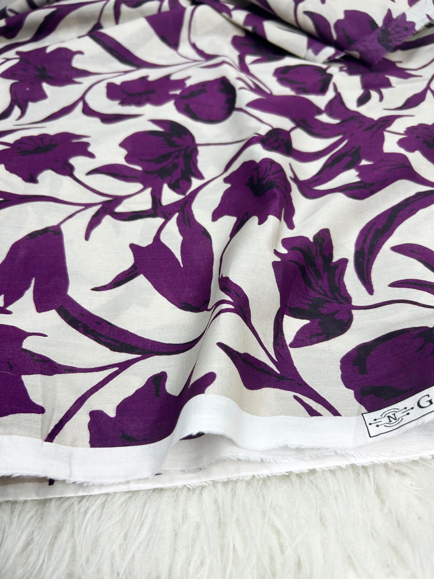 2Piece – Printed Lawn L2P1019