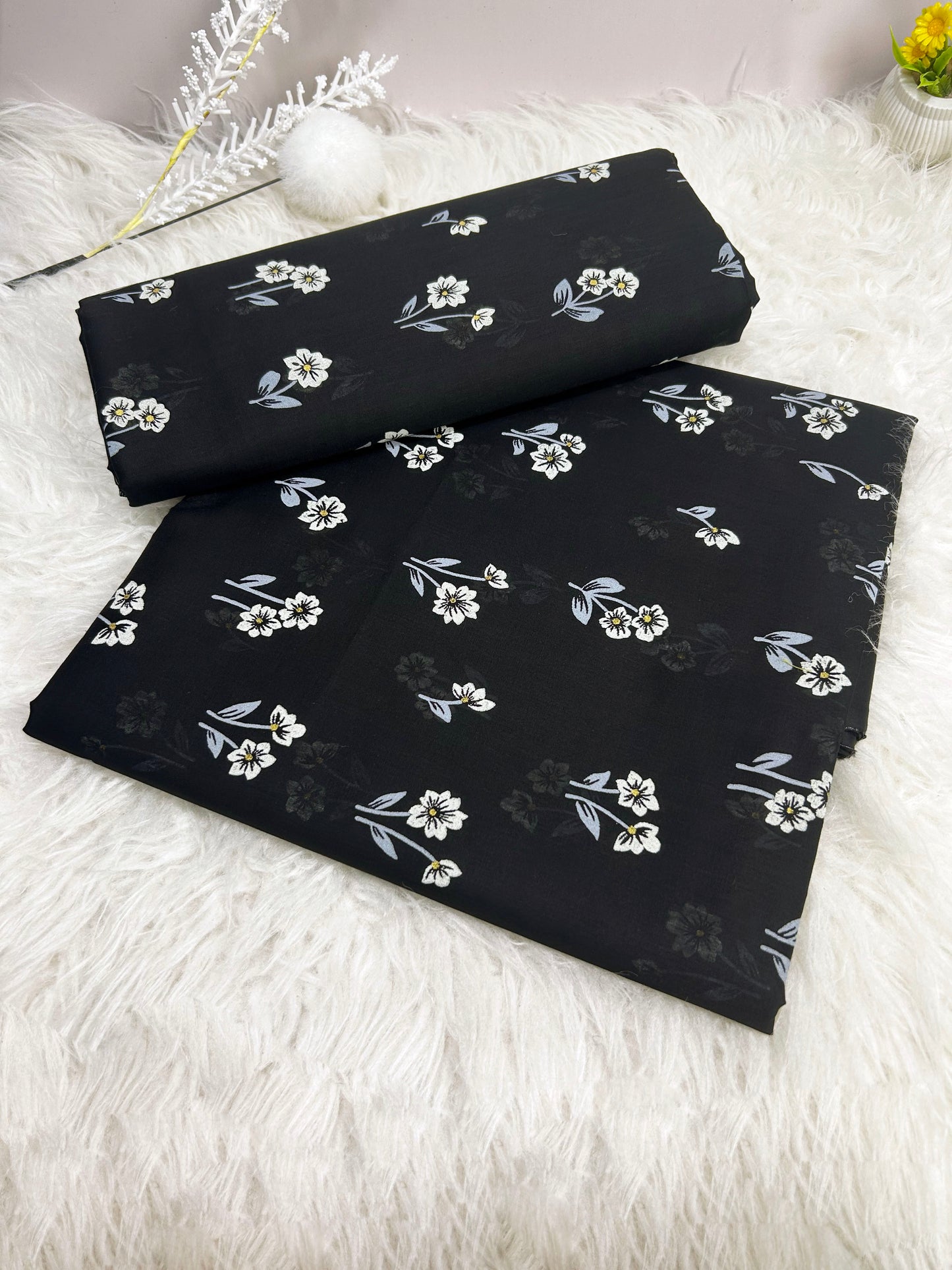 2Piece – Printed Lawn L2P1023