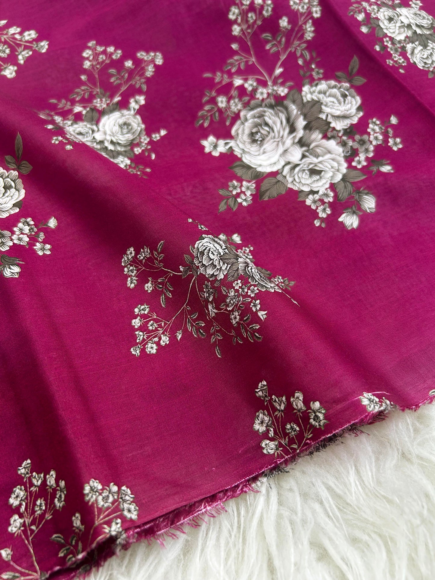 2Piece – Printed Lawn L2P1026
