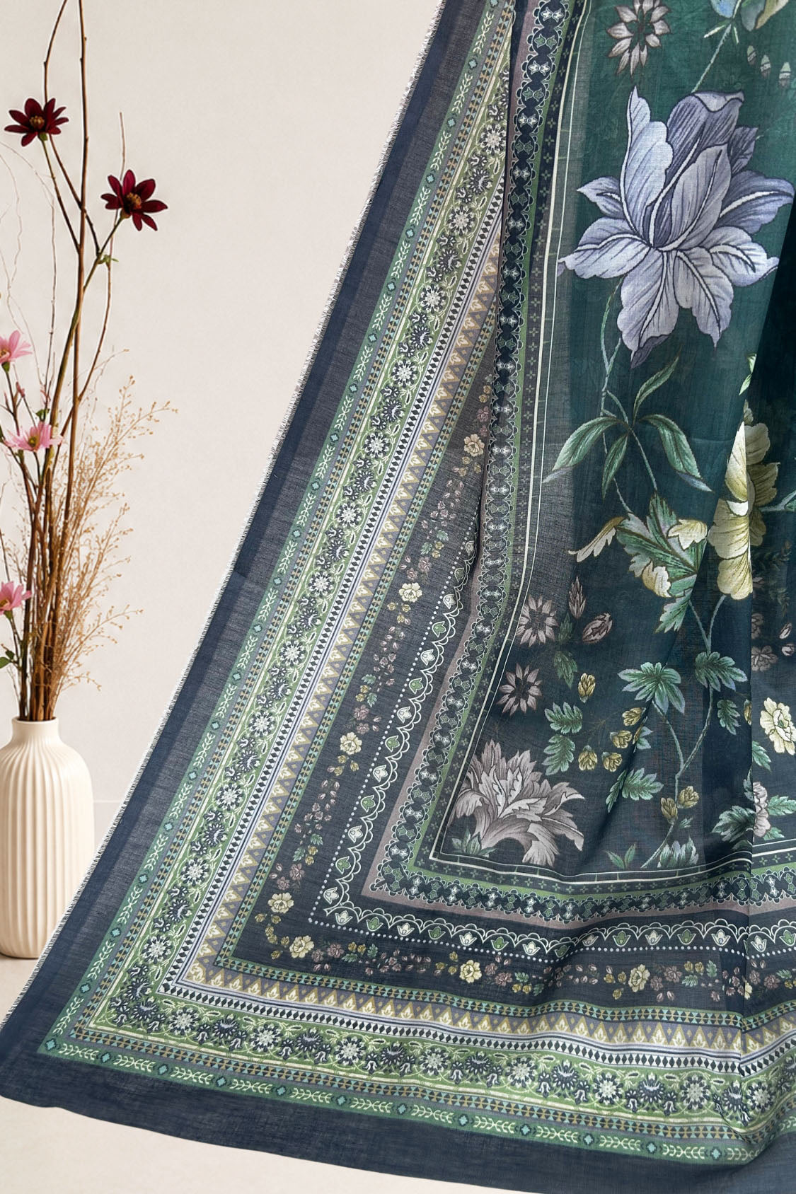3PC-Lawn Printed Suit 3PLBS10